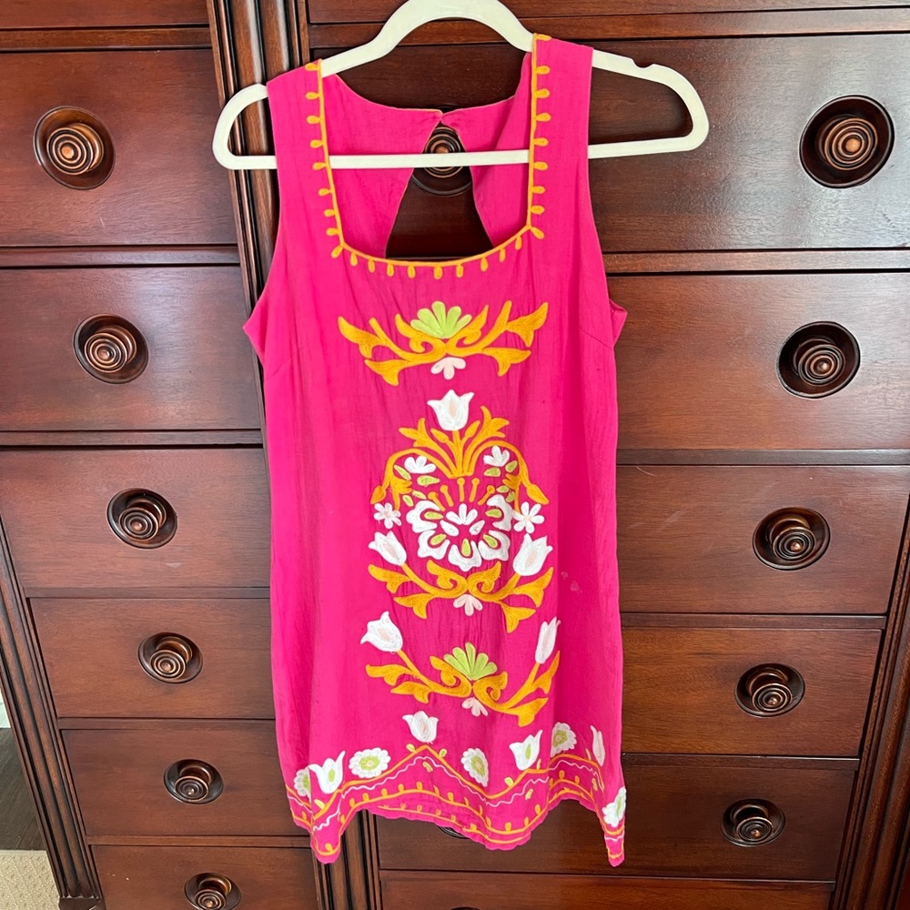 Pink Sleeveless Embroidered Dress